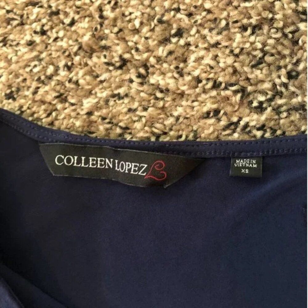 Colleen Lopez One-Shoulder Top with Applique Navy - Picture 7 of 7